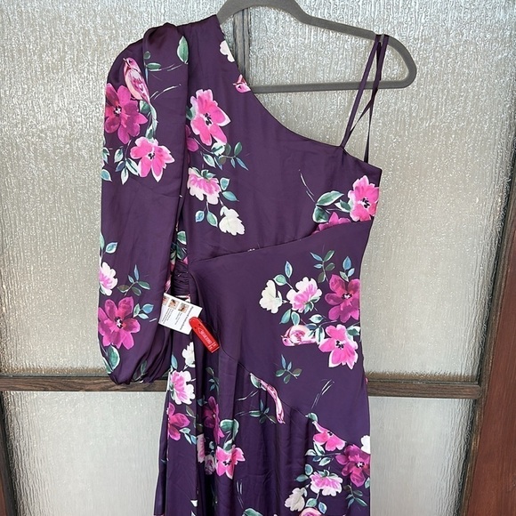 Mac Duggal Floral One-Shoulder Gown size XS or a 2 NEW $398 - Picture 11 of 11